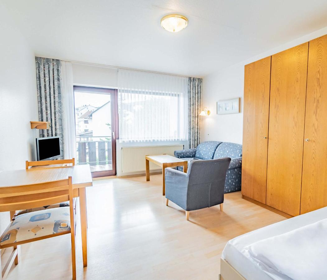Aparthotel Panorama Bad Soden-Salmuenster Ngoại thất bức ảnh